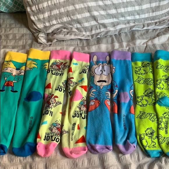 Hot Topic Accessories - 🎁90’s sock bundle